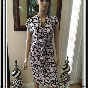 🎉HOST PICK🎉 BCBG Black & White Dress